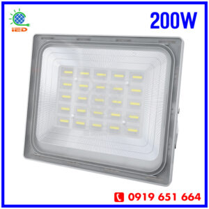 Đèn pha năng lượng mặt trời 200W BCT-WW3.0 BLUE CARBON